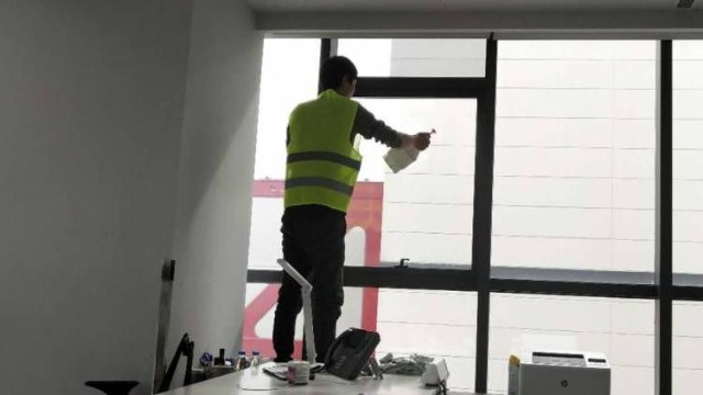 玻璃貼膜對(duì)建筑的作用都有哪些？